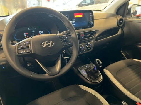 Hyundai i10 1.0 Klass AT