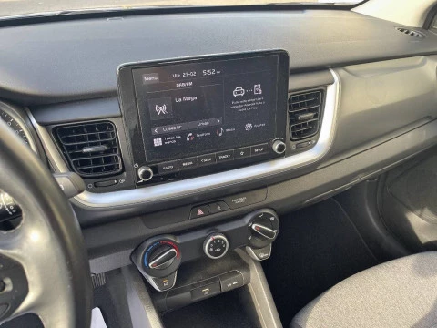 Kia Stonic 1.2 DPi 62kW (84CV) Concept