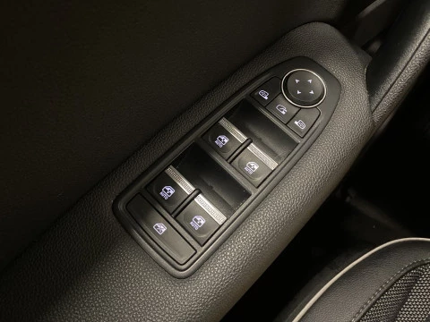 Renault Captur  E-TECH Hibrido Enchufable Zen 117kW