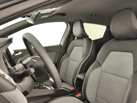 Renault Clio Techno TCe 90 (67kw)
