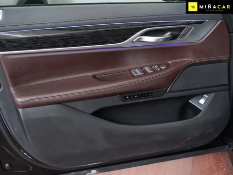 BMW Serie 7 745e 290 kW (394 CV)