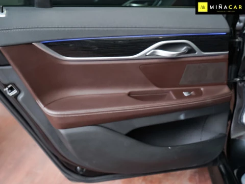 BMW Serie 7 745e 290 kW (394 CV)