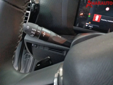 Citroën C4  Hybrid 145 ë-DCS6 Max