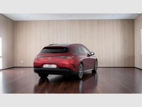 Mercedes-Benz CLA  250+ SB con tecnologia EQ