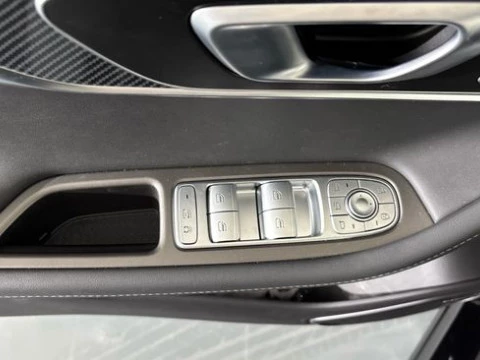 EBRO S700 1.5 TGDI PHEV Luxury E-CVT