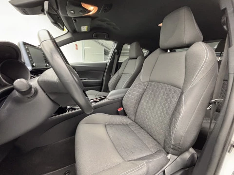 Toyota C-HR 1.8 125H Advance