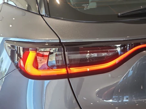 Lexus LBX 1.5 136cv HEV Elegant+