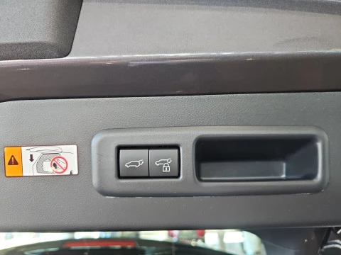 Lexus LBX 1.5 136cv HEV Elegant+