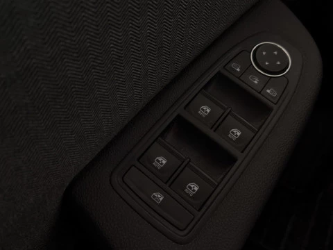 Renault Clio TECHNO ECO-G 100CV SS