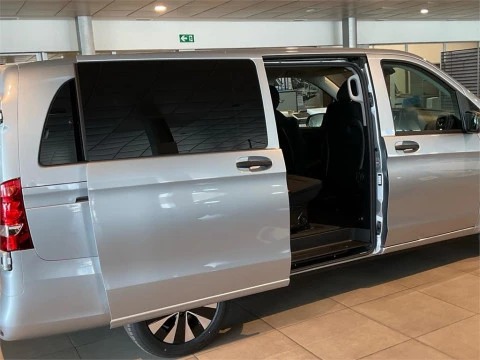 Mercedes-Benz Vito 114CDI AT 100kW Tourer Pro Larga