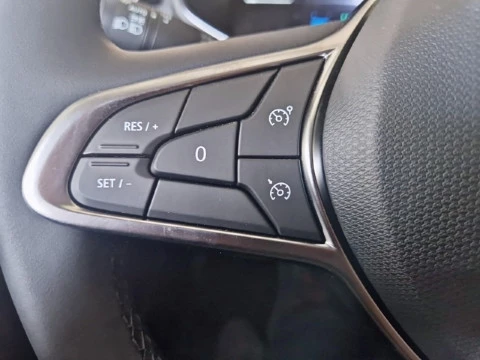 Renault Clio Evolution E-Tech full hybrid 145 (103kw)