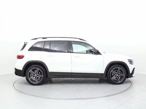 Mercedes-Benz GLB 200D 4MATIC