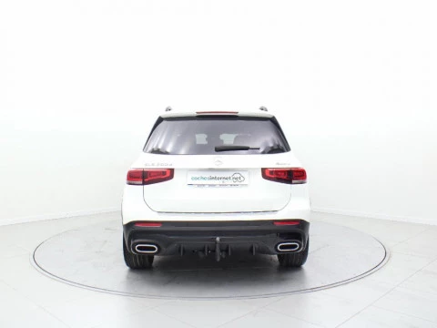 Mercedes-Benz GLB 200D 4MATIC