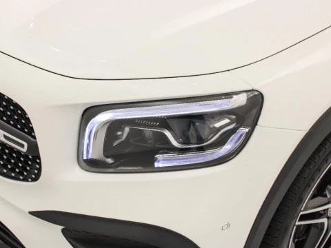 Mercedes-Benz GLB 200D 4MATIC