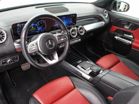 Mercedes-Benz GLB 200D 4MATIC