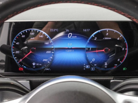 Mercedes-Benz GLB 200D 4MATIC