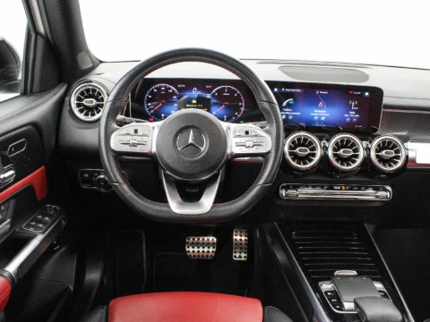 Mercedes-Benz GLB 200D 4MATIC