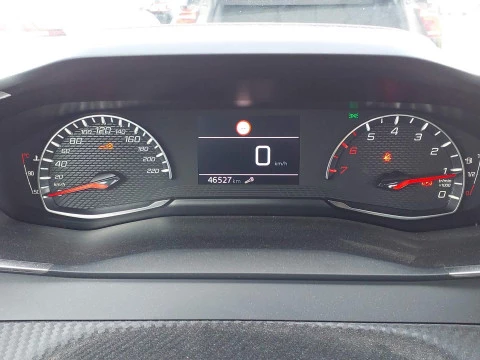 Peugeot 2008 Active Pack BlueHDI 81kW (110CV)