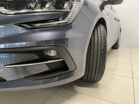 Renault Megane   1.3 TCe GPF Equilibre 103kW