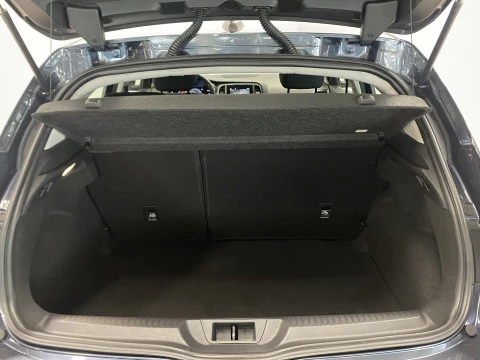 Renault Megane   1.3 TCe GPF Equilibre 103kW