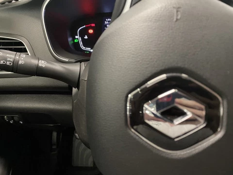 Renault Megane   1.3 TCe GPF Equilibre 103kW