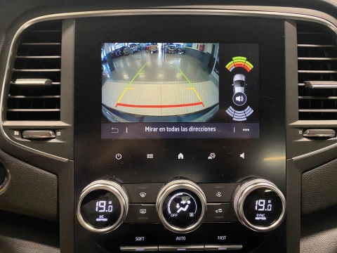 Renault Megane   1.3 TCe GPF Equilibre 103kW