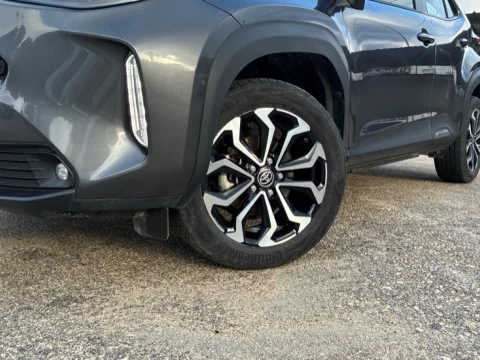 Toyota Yaris Cross TOYOTA 120H e-CVT 5P Active Tech