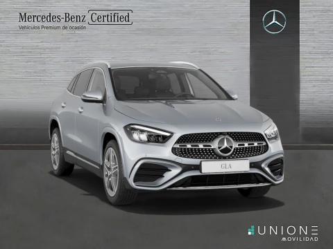 Mercedes-Benz GLA  200 d
