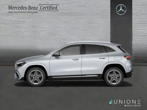 Mercedes-Benz GLA  200 d