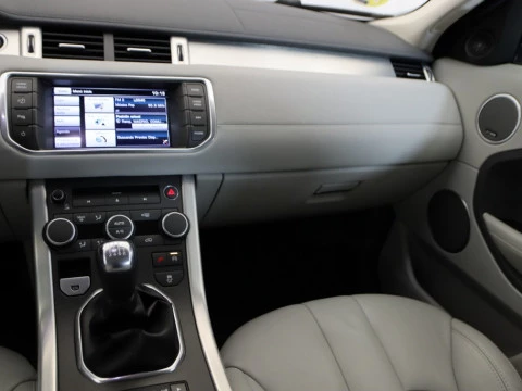 Land Rover RANGE ROVER EVOQUE R EVOQUE 2.2L SD4 150BHP 4WD PURE TECH 5P