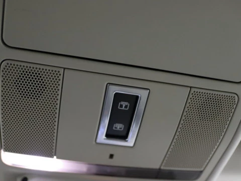 Land Rover RANGE ROVER EVOQUE R EVOQUE 2.2L SD4 150BHP 4WD PURE TECH 5P