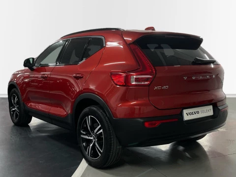 Volvo XC40 XC40 Plus, B3 Mild Hybrid, Gasolina, Dark