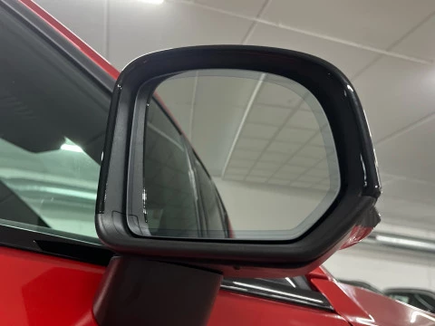 Volvo XC40 XC40 Plus, B3 Mild Hybrid, Gasolina, Dark