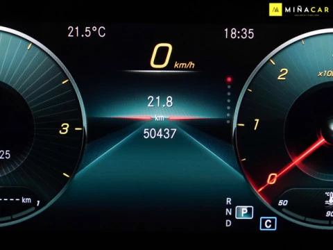 Mercedes-Benz GLB 200 120 kW (163 CV)