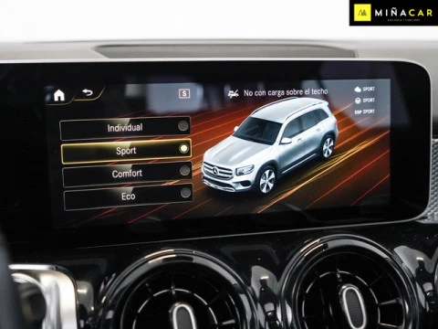 Mercedes-Benz GLB 200 120 kW (163 CV)