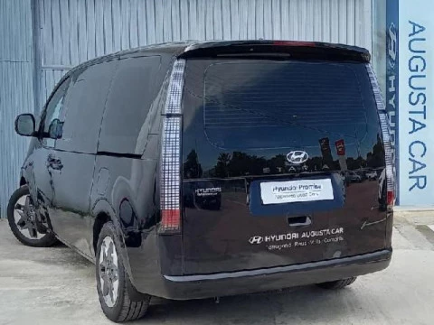 Hyundai Staria 2.2 CRDI Tecno 9S