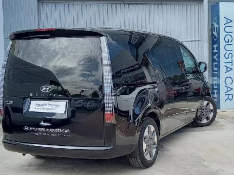 Hyundai Staria 2.2 CRDI Tecno 9S