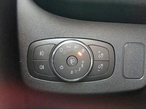 Ford Puma 1.0 EcoBoost MHEV ST-Line X Auto 114 kW (155 CV)