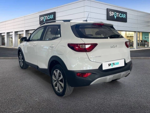 Kia Stonic 1.0 T-GDi 74kW (100CV) MHEV iMT Drive