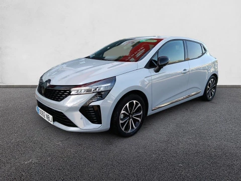 Renault Clio Techno E-Tech full hybrid 145 (103kw)