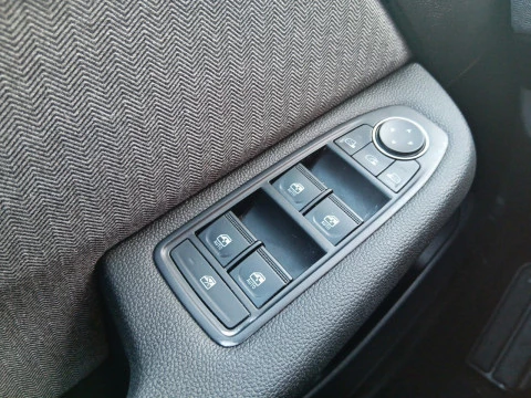 Renault Clio Techno E-Tech full hybrid 145 (103kw)