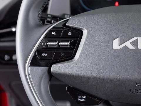 Kia Niro 1.6 GDi HEV 95kW (129CV) Concept