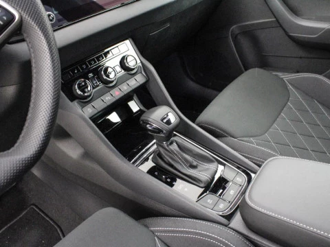 Skoda Karoq 1.5 TSI SPORTLINE DSG 150CV 5P