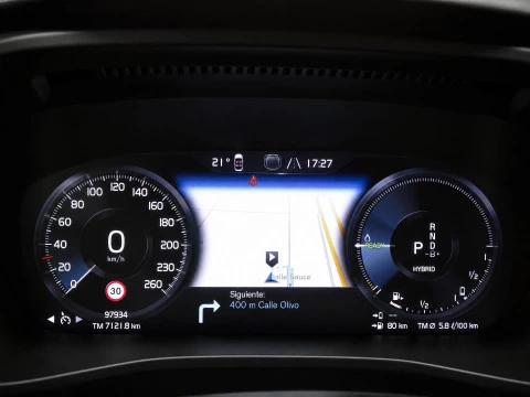 Volvo XC40 1.5 T2 Core Auto