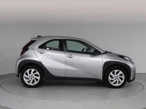 Toyota Aygo X Cross 1.0 VVT-I 72CV Play