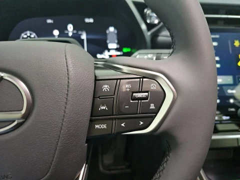 Lexus LBX 1.5 136cv HEV Elegant+ Black