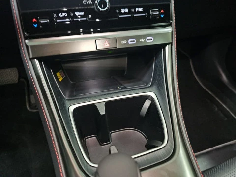 Lexus LBX 1.5 136cv HEV Elegant+ Black