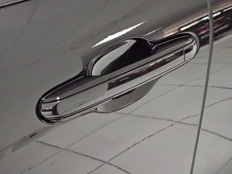 Lexus LBX 1.5 136cv HEV Elegant+ Black