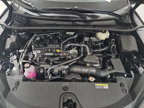 Lexus LBX 1.5 136cv HEV Elegant+ Black