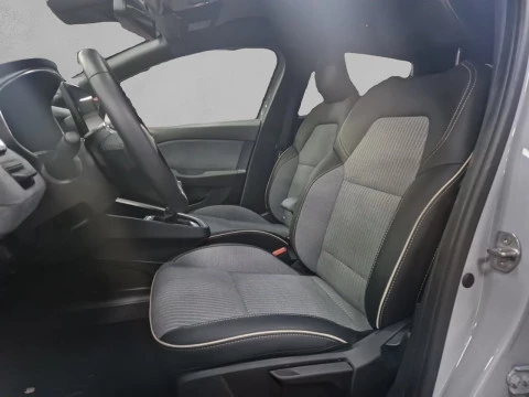 Renault Clio techno Eco-G 100cv (74kW)